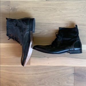 Black Men’s leather boots